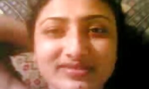 तीन युवकों को सेक्सी फिल्म चाहिए मूवी एक साथ एक औरत मोजा में रूसी परिपक्व बकवास ।